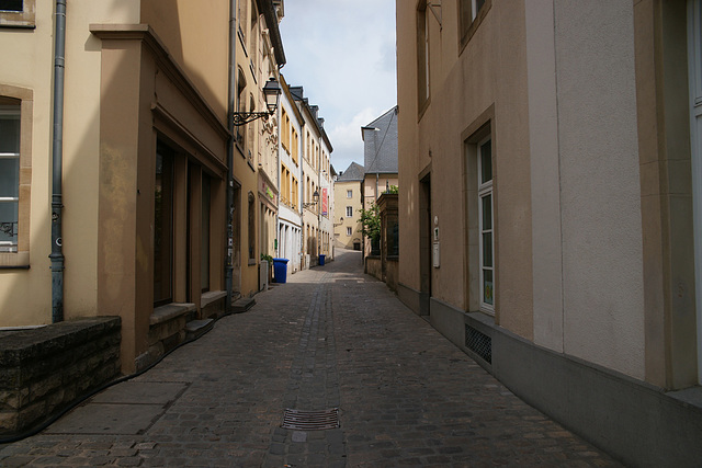 Rue Du Saint Esprit
