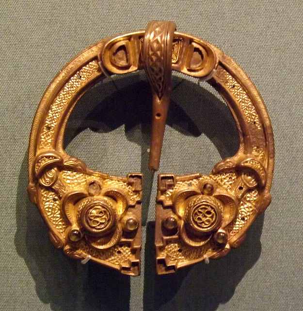 The Breadalbane Brooch in the British Museum, May 2014