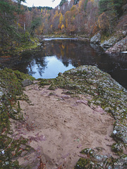 The Dunearn Burn walk - Earl of Moray's estate