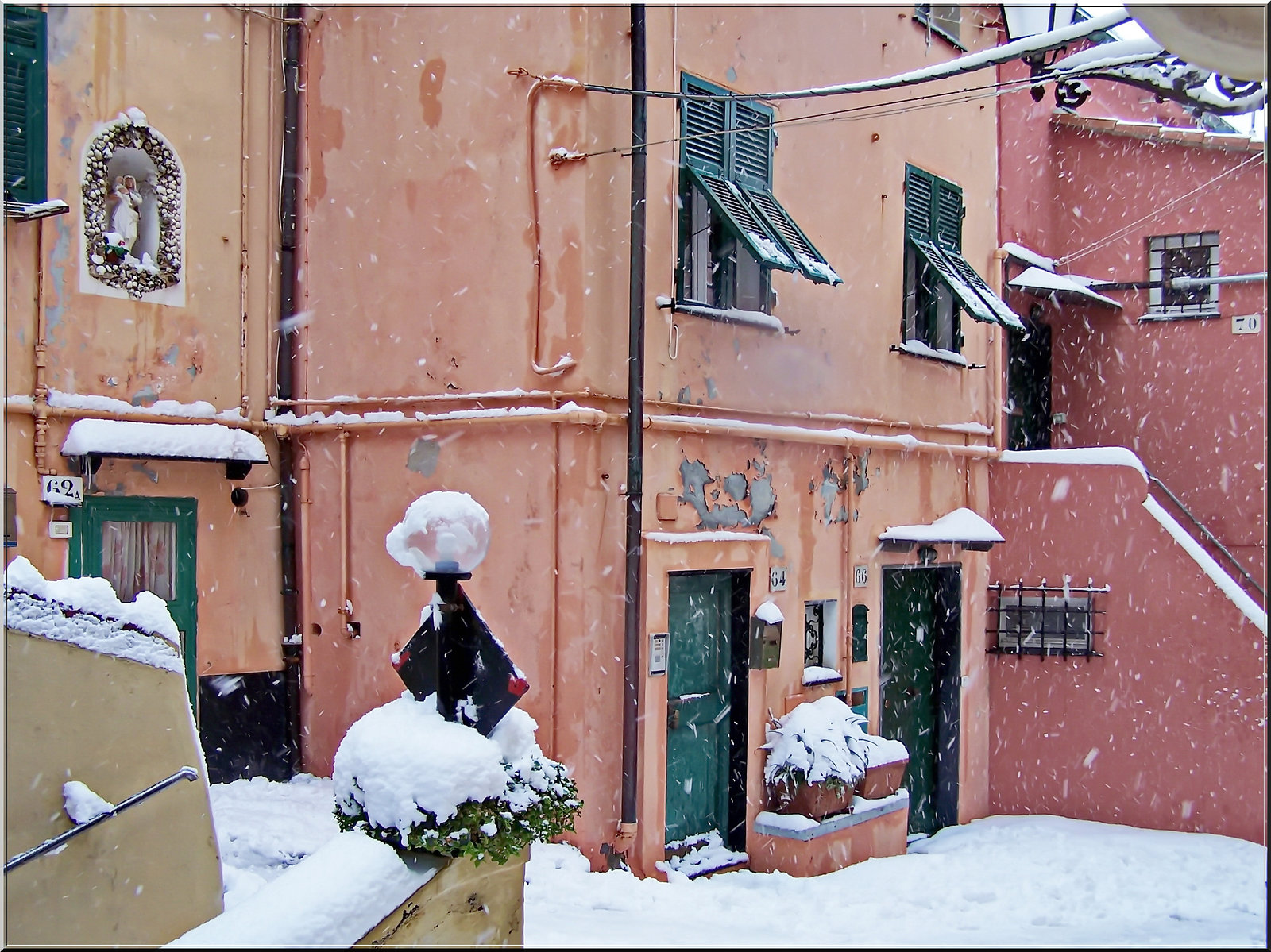 Boccadasse : rarissima nevicata piuttosto abbondante