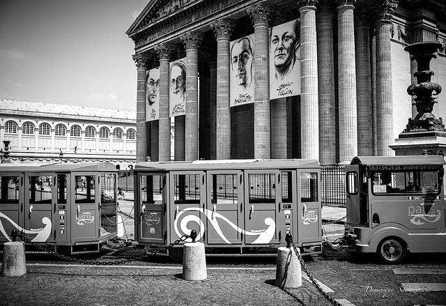 L'entrée au Panthéon