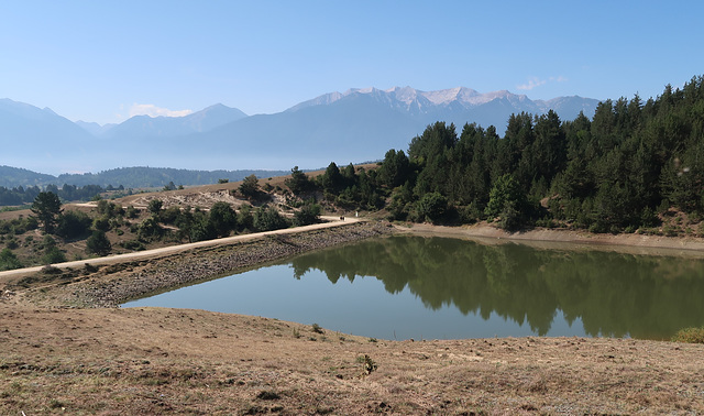 Artificial lake