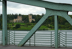 HFF - The Bridge of Spies (2 PiPs)