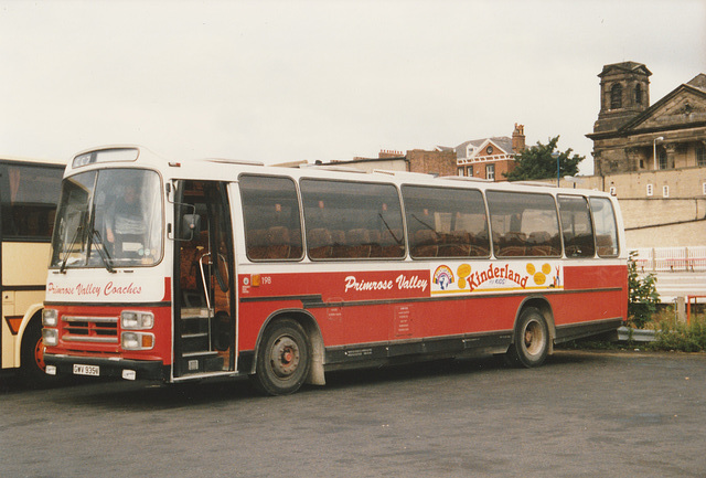 East Yorkshire/Primrose Valley 198 (GWV 935V) in Scarborough – 12 Aug 1994 (236-24)