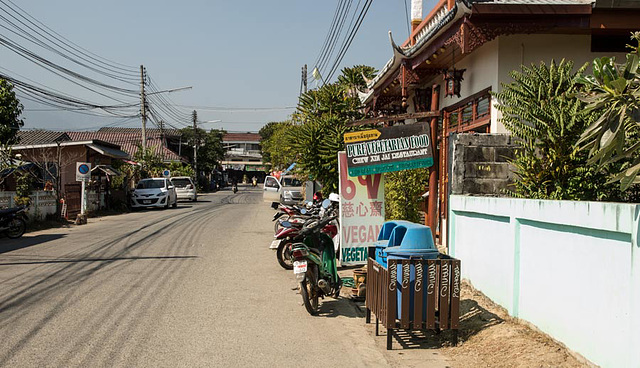 The vegan restaurant, good tasty food in Pai