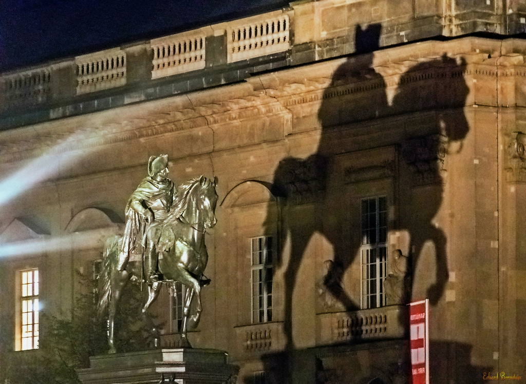 Schatten der Vergangenheit