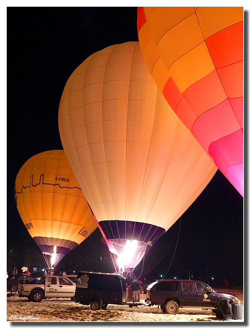 Balloon blooming