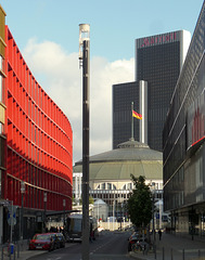 Hotels und die Festhalle in Frankfurt