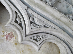 sible hedingham church, essex (25)pelican in its piety detail on cenotaph of condottiere sir john hawkwood +1394. not sure what the little object on the cusp represents: possibly a cruet