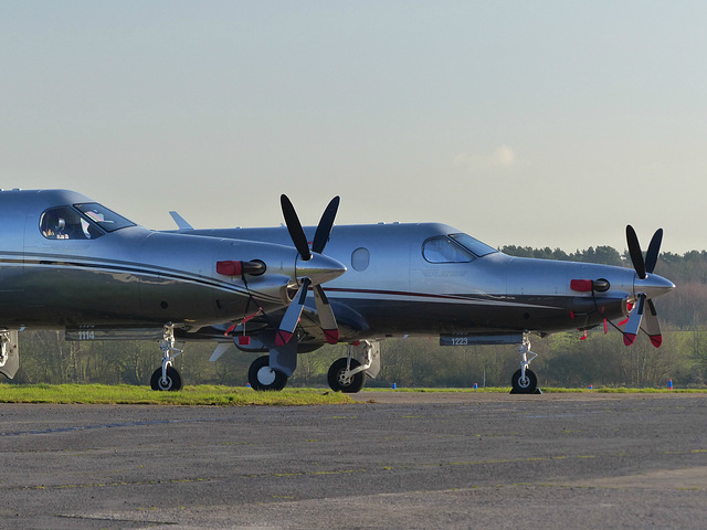 Two PC-12s at Fairoaks (2) - 29 December 2014