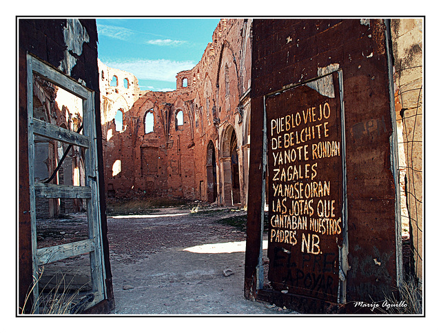 Belchite viejo. Bombardeado durante la Guerra Civil española por las fuerzas republicanas y que Franco se negó a reconstruir.