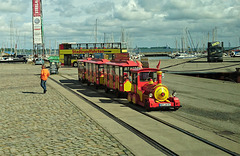 Touristen in Stralsund