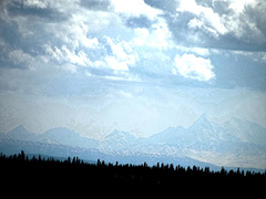 Alaska Range, 80 miles away