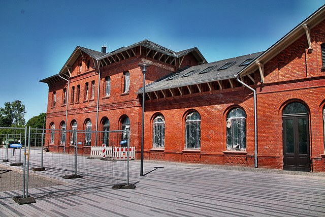 Bahnhof Dorsten, Empfangsgebäude von 1880 / 27.05.2023
