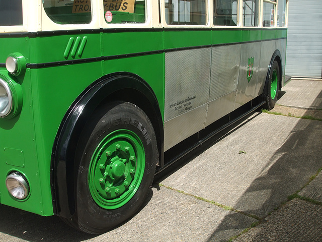 DSCF4362 Former Ipswich Corporation PV 8720 - 25 Jun 2016