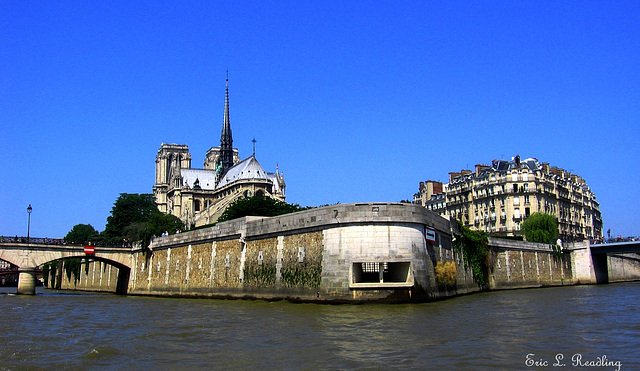 Notre Dame from the back, May 2012