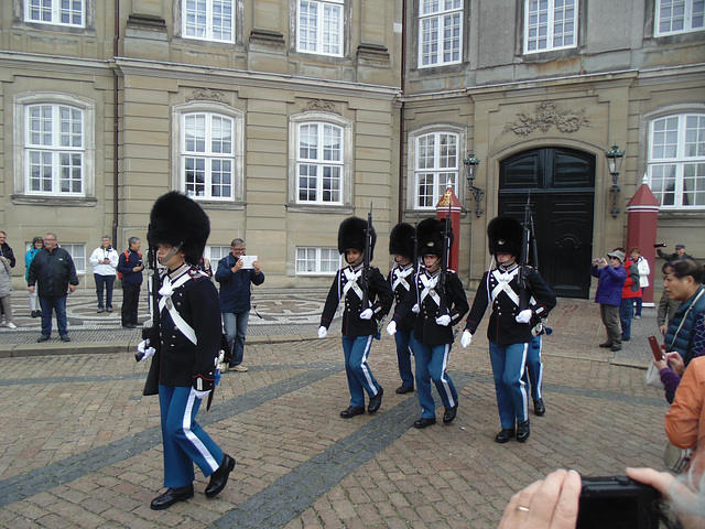 Wachablösung auf Schloss Amalienborg