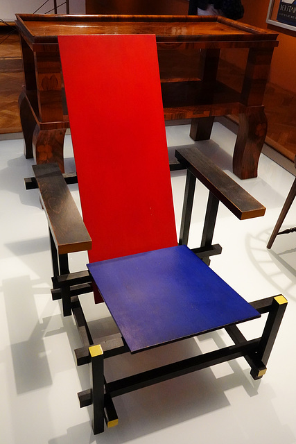 Armchair by Gerrit Rietveld, Holland 1917