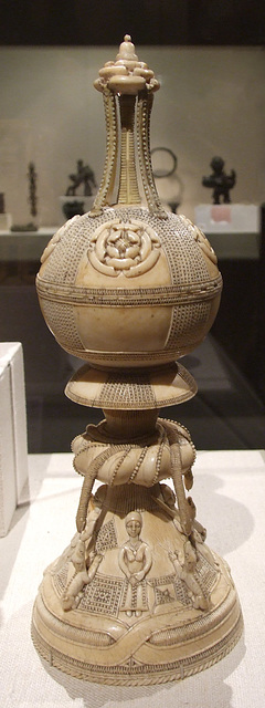 Ivory Lidded Saltcellar in the Metropolitan Museum of Art, December 2010