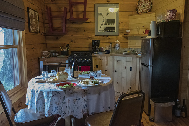 Kitchen, Fraser Cabin, Diamond Hotel 2T2B4161