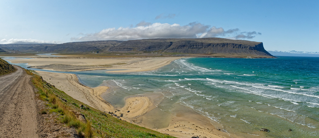 Sur la route 612 vers Breidavik