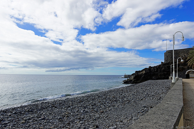 Strandpromenade Santa Cruz (© Buelipix)