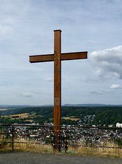 DE - Erpel - Kruzifix auf der Erpeler Ley