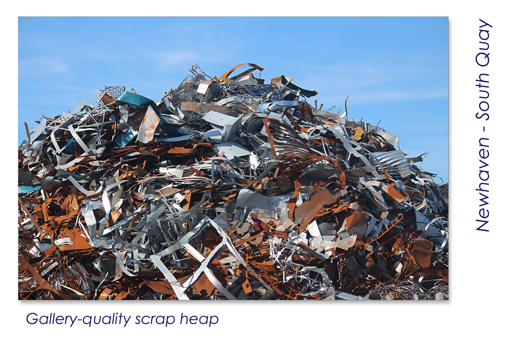 Scrap metal on South Quay - Newhaven - 22.8.2015