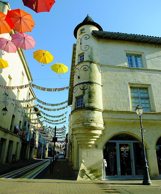 Angle de rue à St Foy la Grande