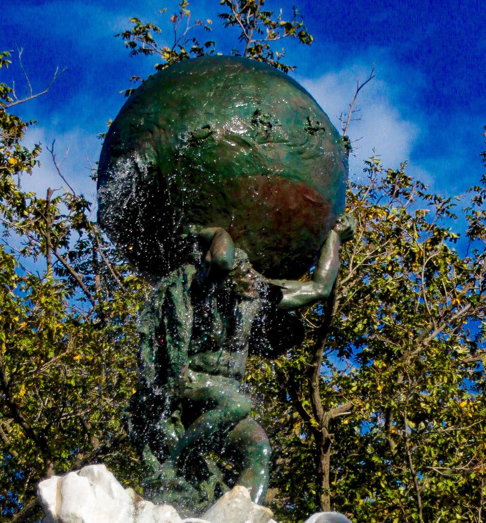 Beziers - Titanenbrunnen - Detail: Atlas