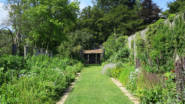 Dyffryn Gardens