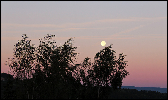 lune en coup de vent