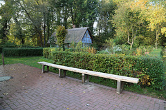 Long bench Long bench