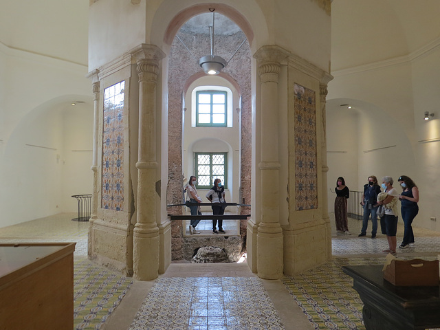 Couvent des bénédictins : la cuisine.