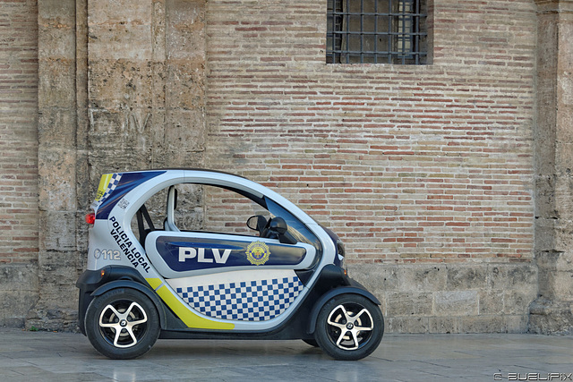 Valencia - Policia Local (© Buelipix)