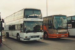 Harris Coaches (Eurolines) 9242 FH (C400 JOO) and Simmonds Coaches M136 SKY at RAF Mildenhall – 27 May 1995 (267-33A)