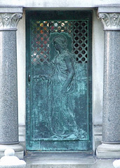 Kampfe Mausoleum in Greenwood Cemetery, September 2010