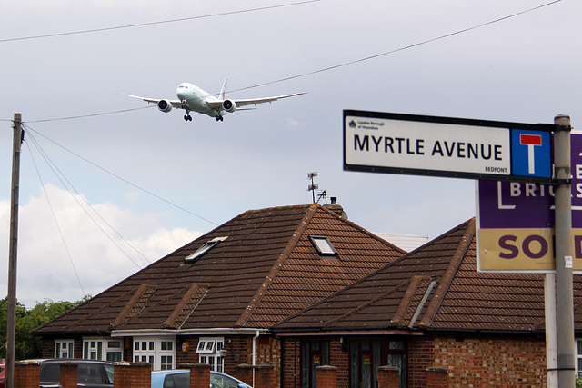 Heathrow Landings