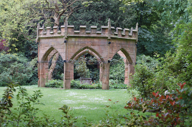 Pet Cemetery, Renishaw Hall, Derbyshire