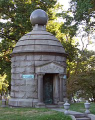 Kampfe Mausoleum in Greenwood Cemetery, September 2010