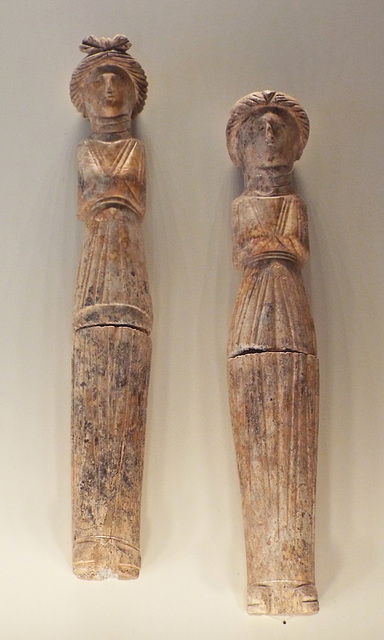 Pair of Roman Dolls in the Getty Villa, June 2016