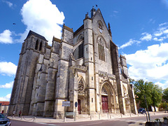 Basilique Notre Dame de Cléry-Cléry Saint André -Loiret (2)