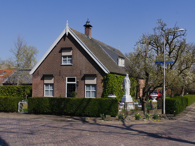 Hedikhuizen - Lambertusstraat