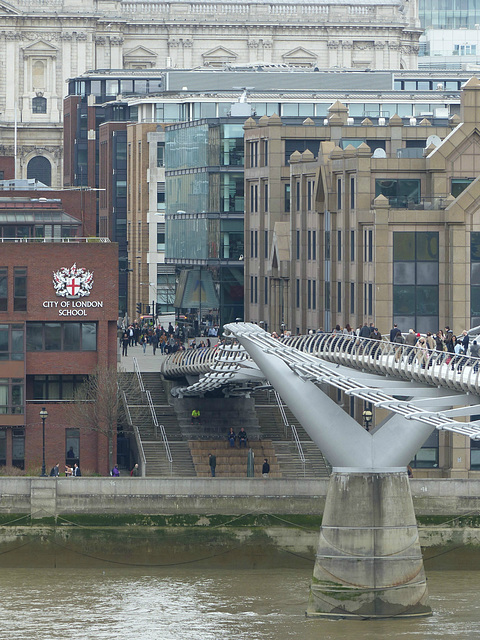 Millennium Bridge (3) - 29 March 2017