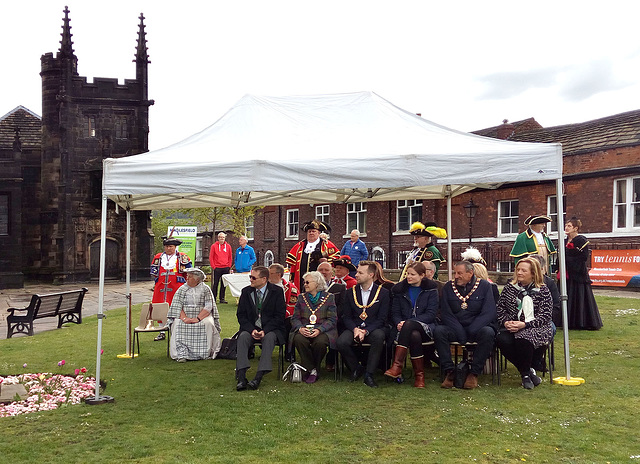 A gazebo of mayors