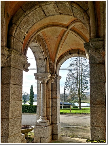 Through the arcades - HFF