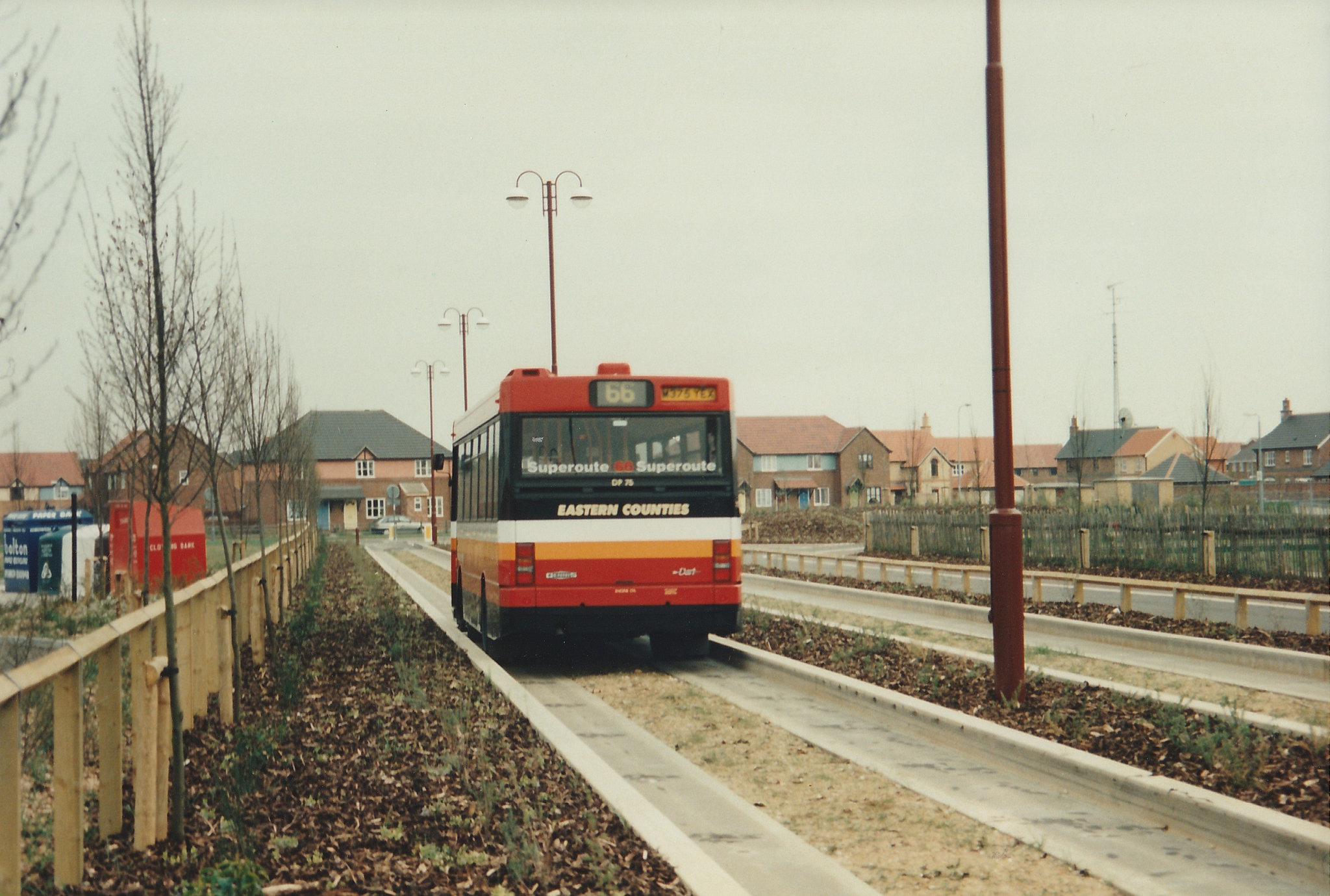 Eastern Counties M375 YEX in Kesgrave - 11 Apr 1995