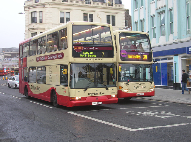 DSCN4774 Brighton and Hove 803 (T803 RFG) and 685 (YN57 FYP) - 27 Sep 2010