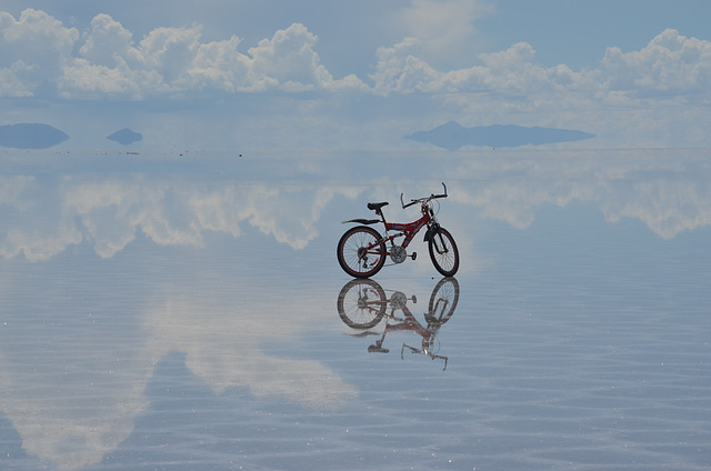 Bolivia, Salar de Uyuni, A Lone Bicycle