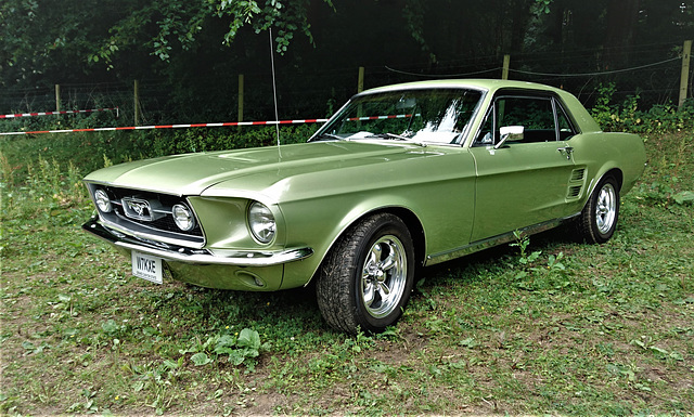 Ford Mustang Coupé